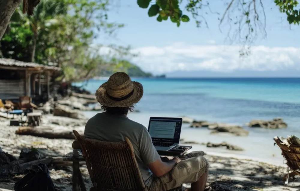 Télétravail depuis une plage de la Riviera Maya